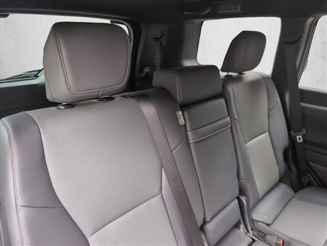 Used 2024 Lexus GX 550 w/ Cold Area Package AWD/4WD image 27