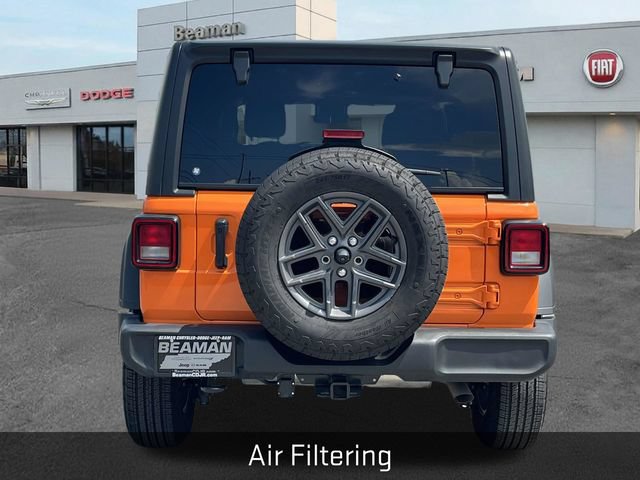 Used 2025 Jeep Wrangler Unlimited Sport AWD/4WD image 6