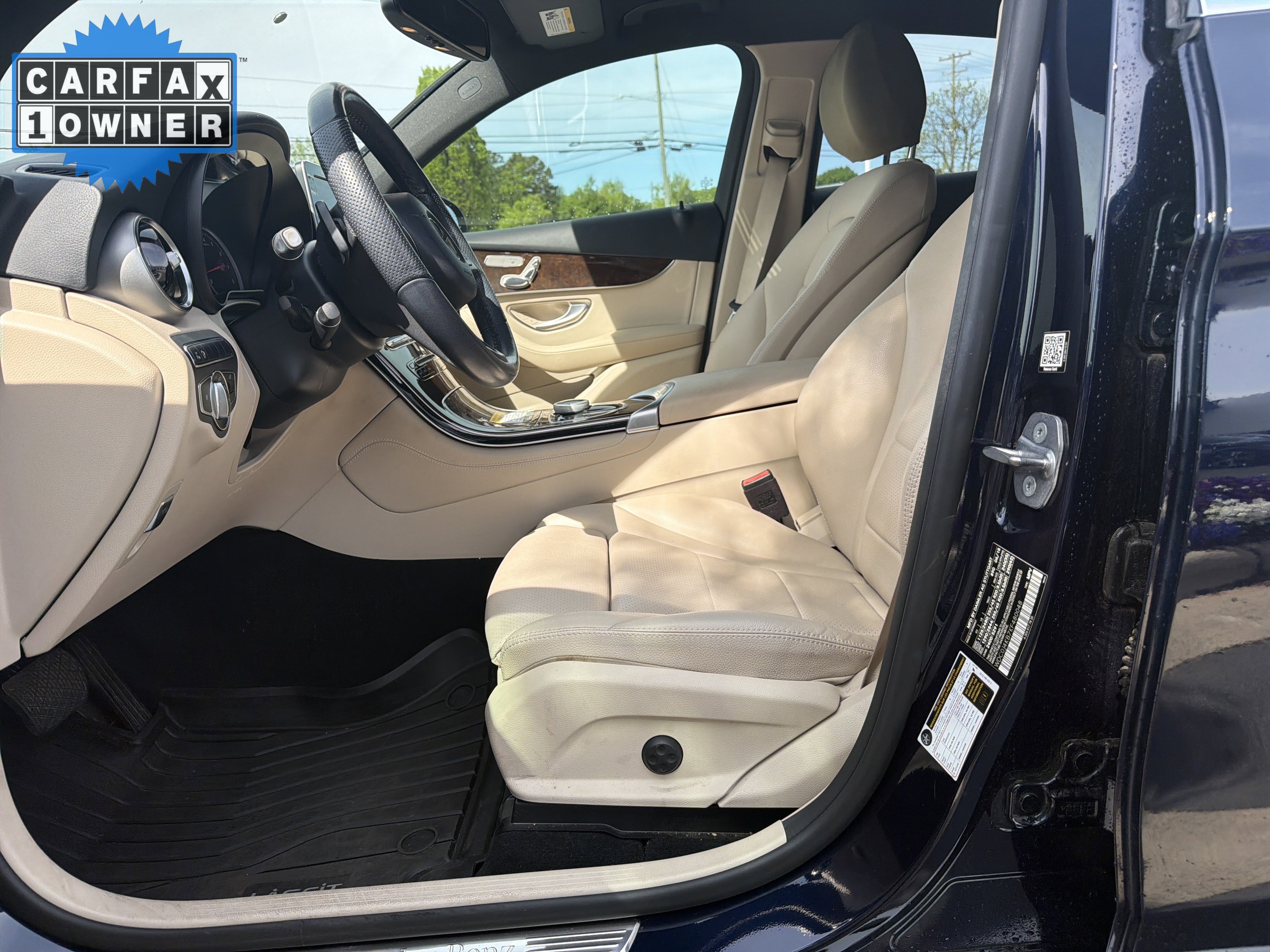 Used 2019 Mercedes-Benz GLC 300 4MATIC Coupe image 16