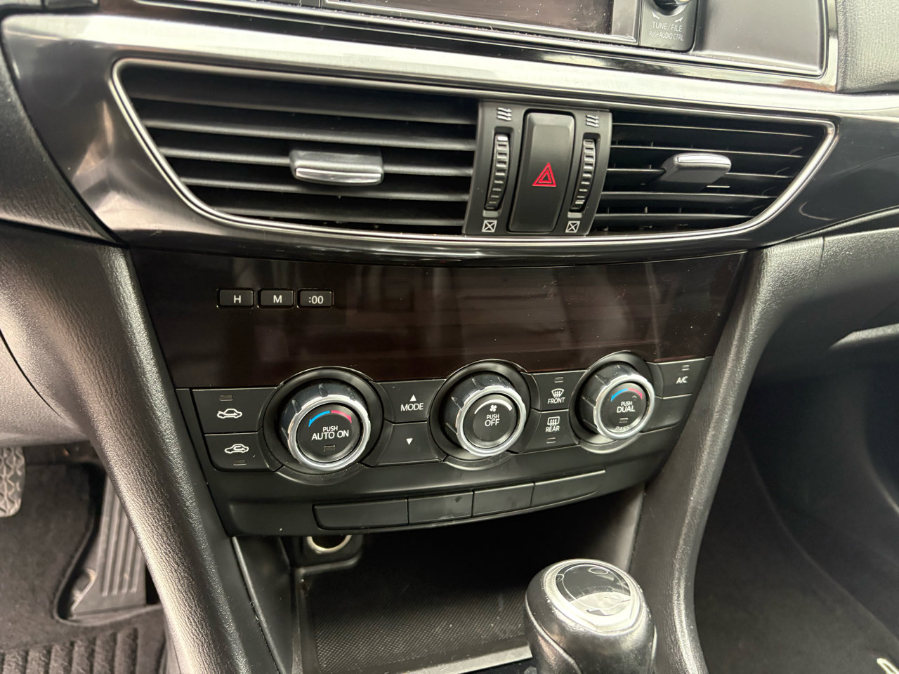 Used 2014 MAZDA MAZDA6 Touring image 32