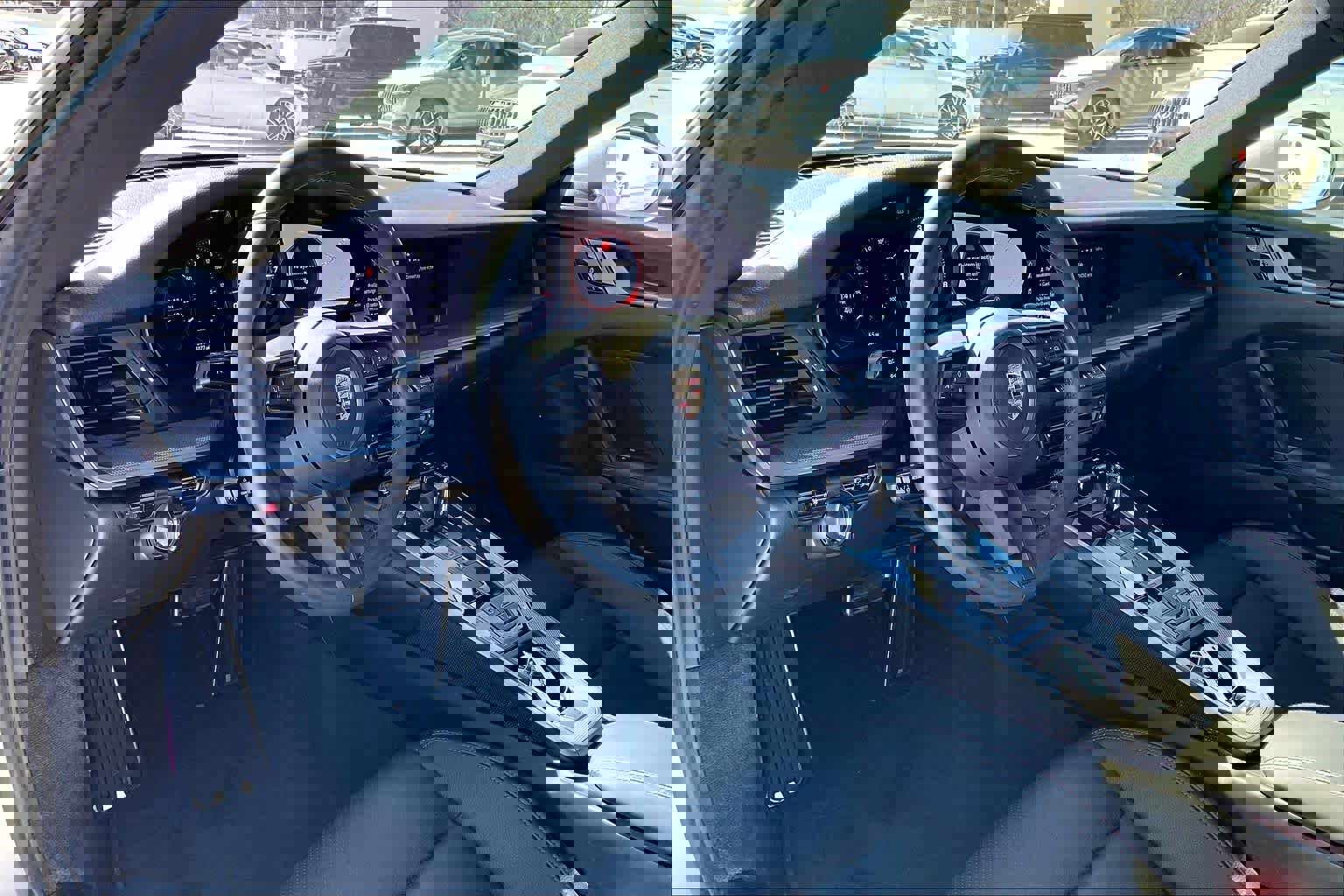 Used 2020 Porsche 911 Carrera image 15