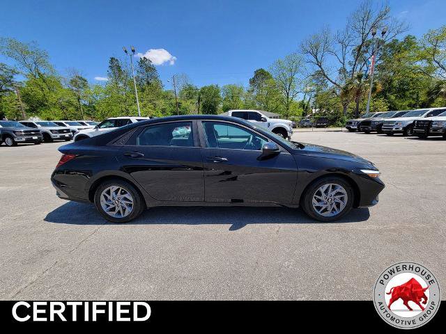 Used 2024 Hyundai Elantra SEL image 7