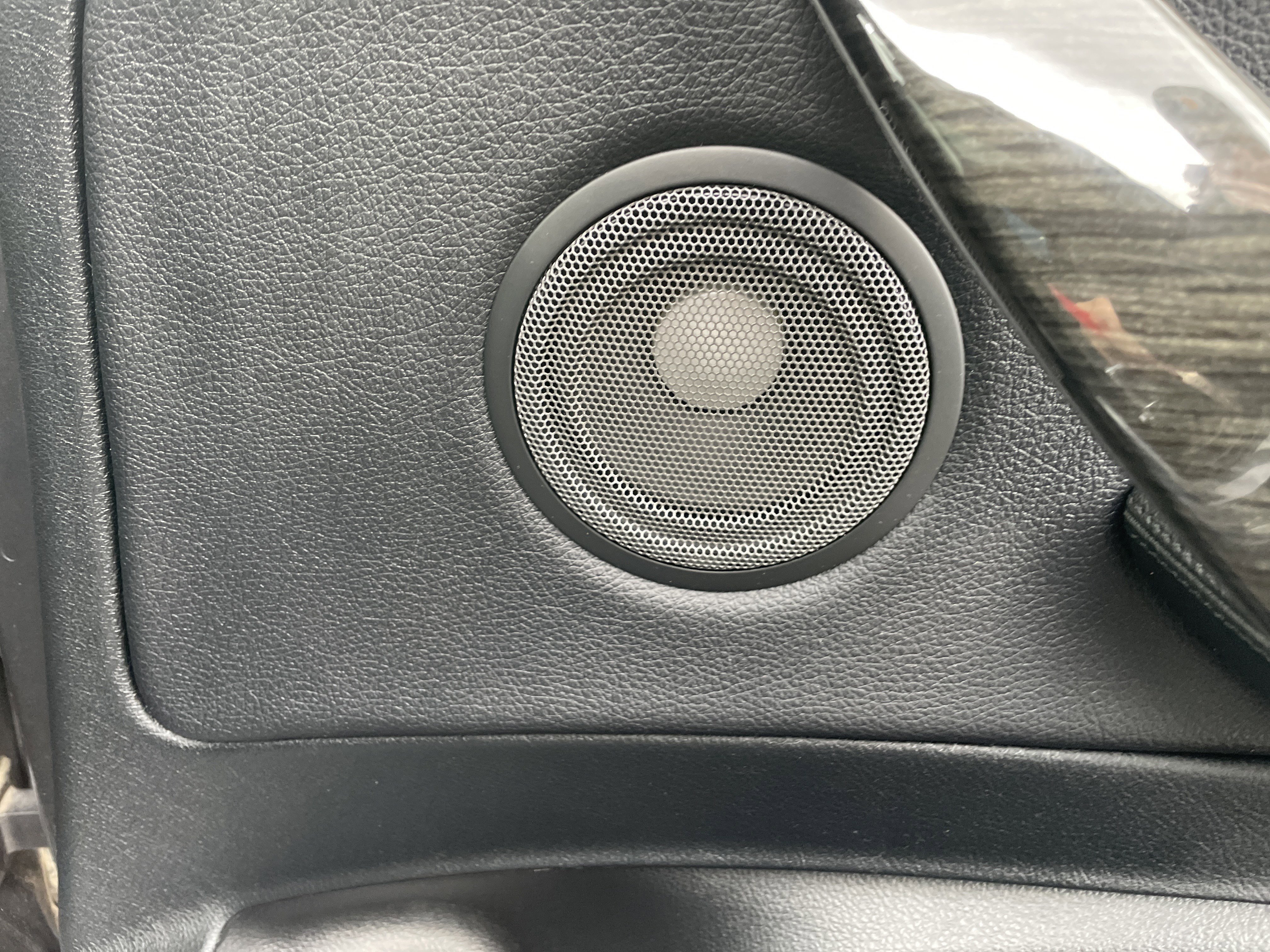 Used 2018 BMW 340i Gran Turismo xDrive image 12