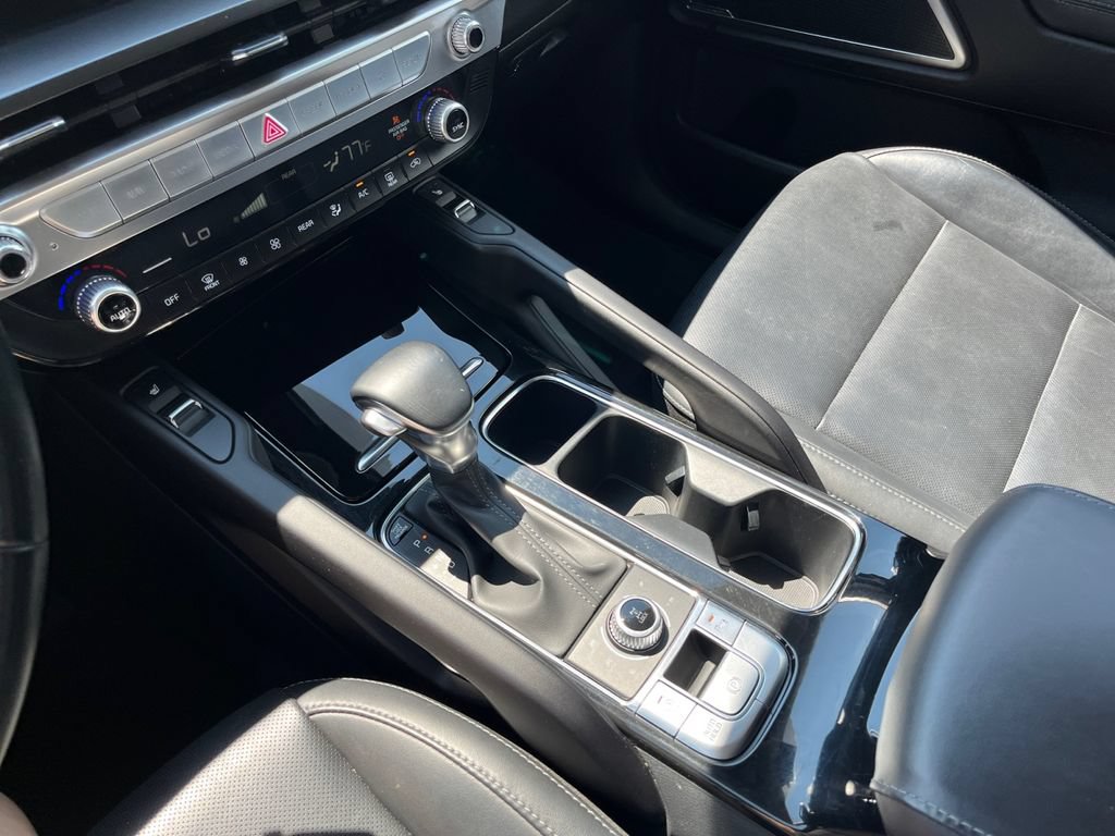 Used 2025 Kia Telluride S AWD/4WD image 16