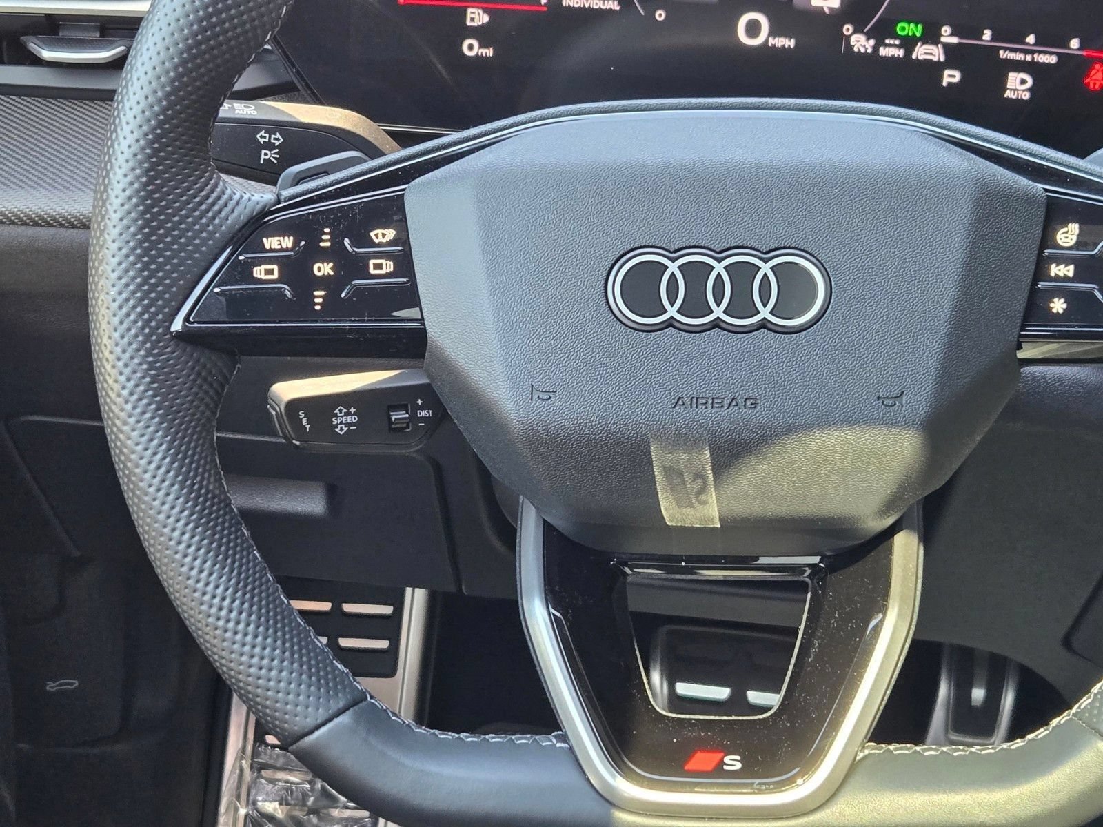 Used 2025 Audi SQ5 Premium Plus w/ Premium Plus Package AWD/4WD image 16