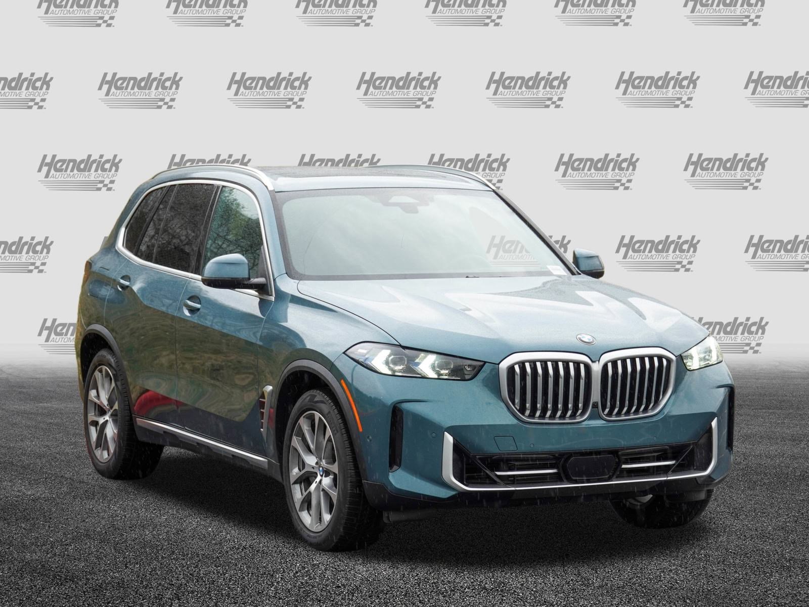 Certified 2025 BMW X5 xDrive40i AWD/4WD image 2