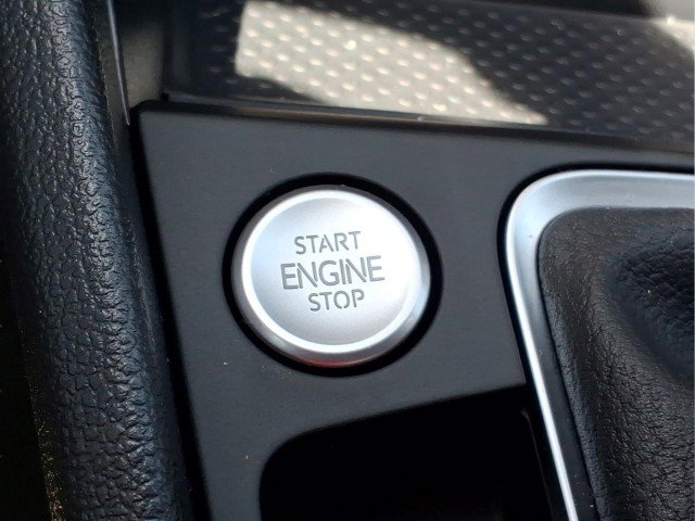 New 2026 Volkswagen Jetta SE FWD image 24