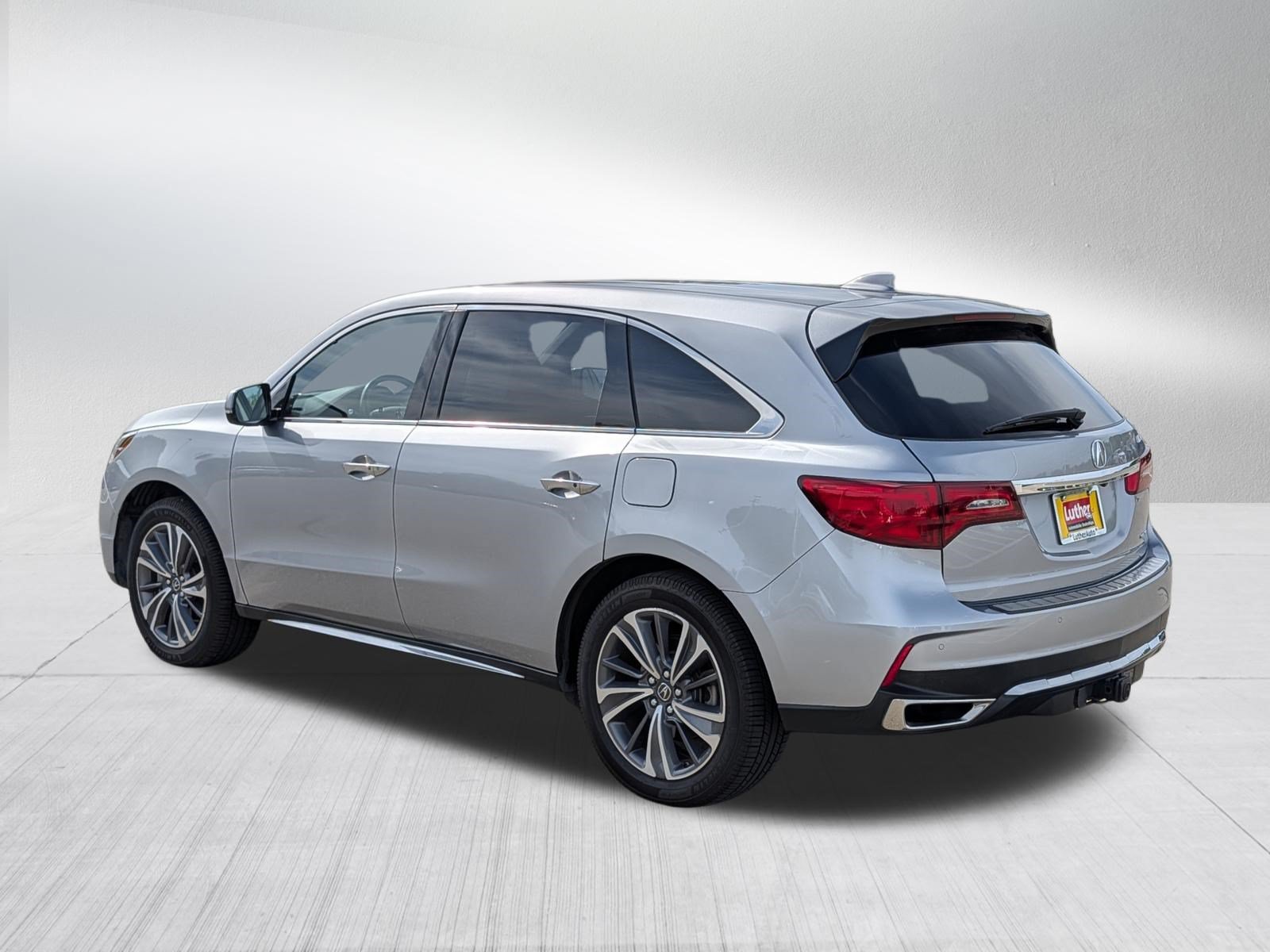 Used 2019 Acura MDX w/ Technology Package AWD/4WD image 5