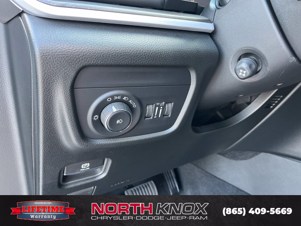New 2027 Jeep Grand Cherokee Limited AWD/4WD image 7