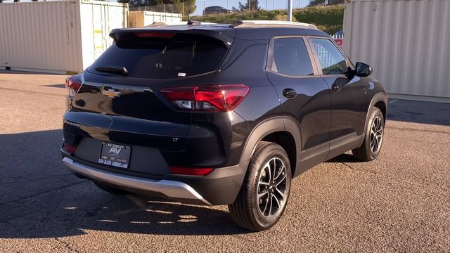 Used 2026 Chevrolet TrailBlazer LT FWD image 8