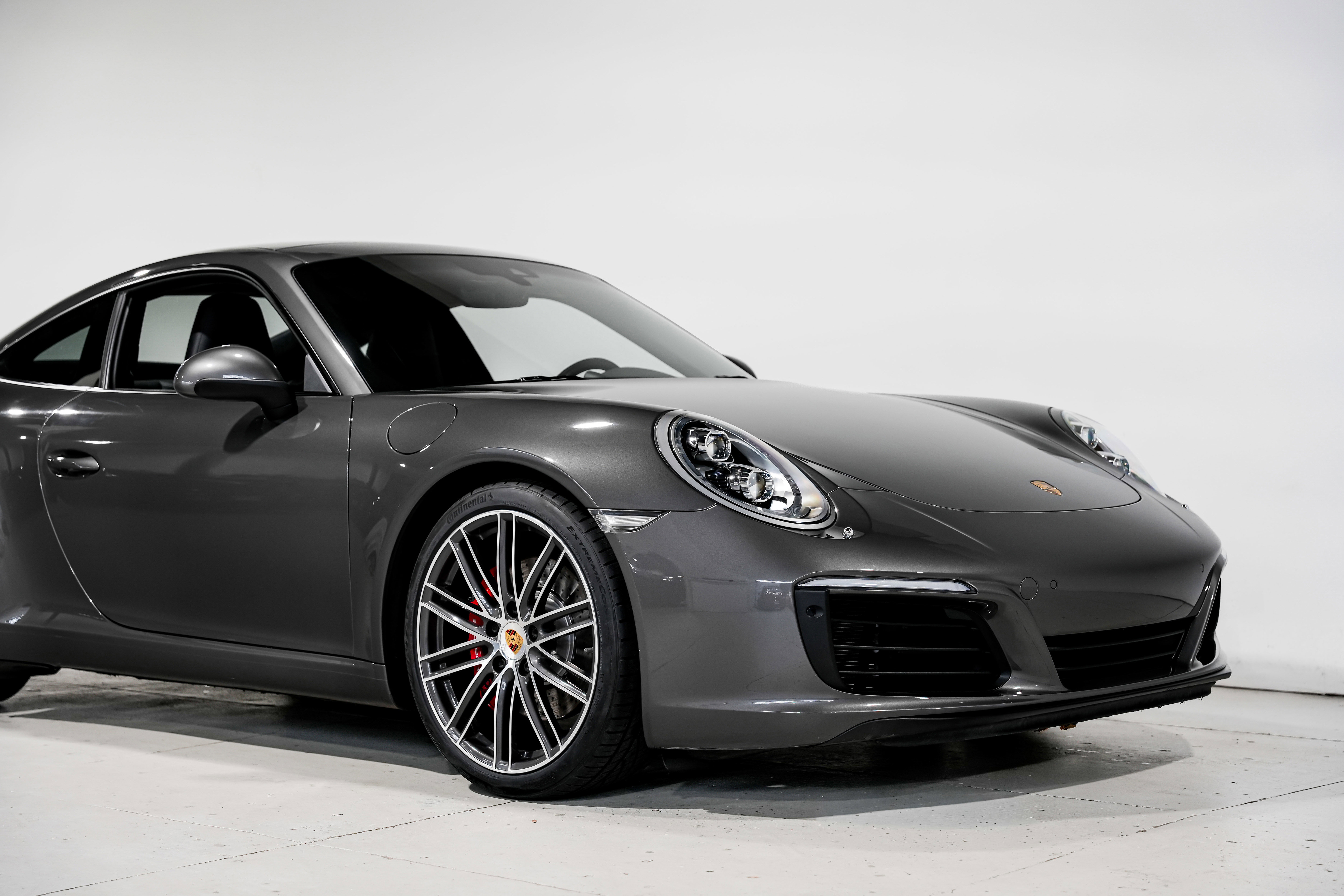 Used 2017 Porsche 911 Carrera S image 37