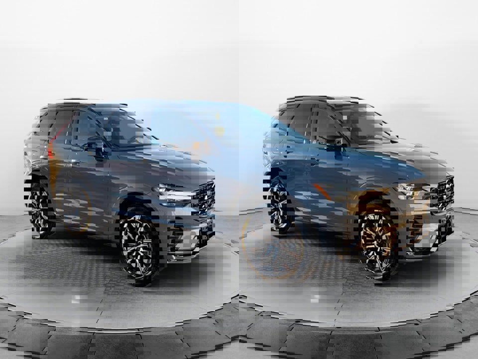 Certified 2024 Volvo XC60 B5 Plus w/ Climate Package image 1