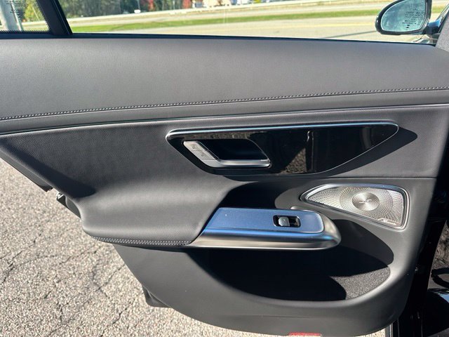 New 2027 Mercedes-Benz E 350 4MATIC Sedan image 17