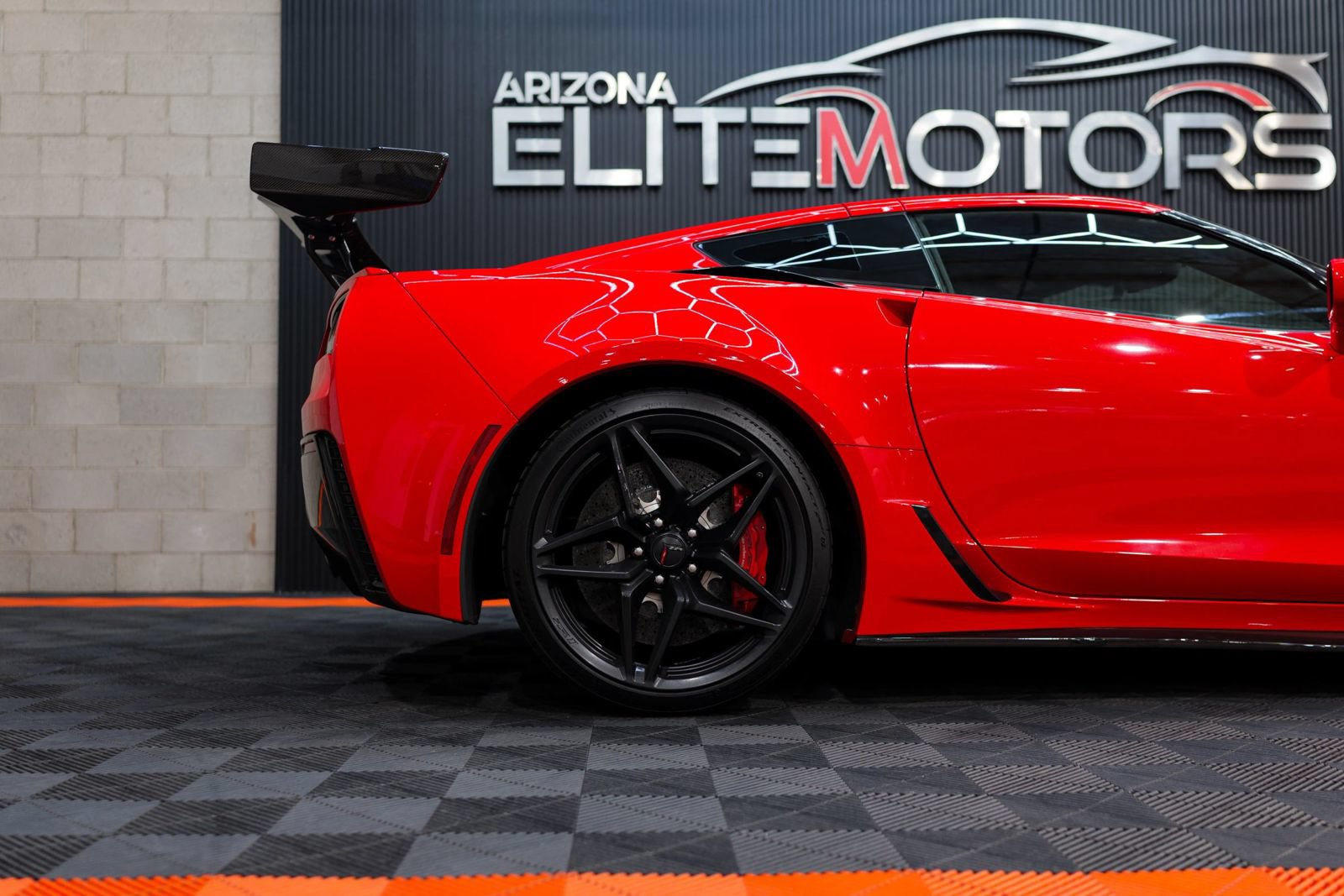 Used 2019 Chevrolet Corvette ZR1 RWD image 14