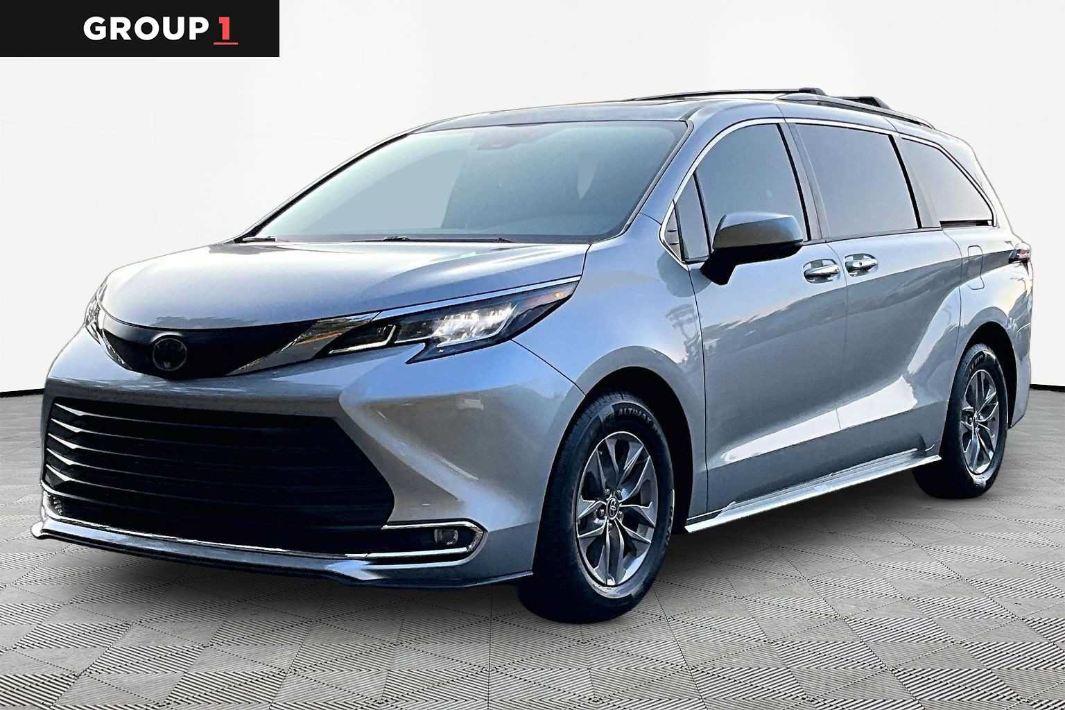 Certified 2023 Toyota Sienna XLE