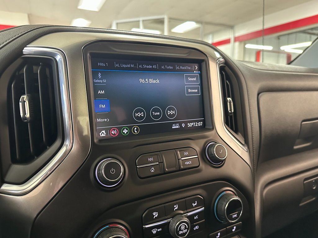 Used 2021 Chevrolet Silverado 1500 RST image 20