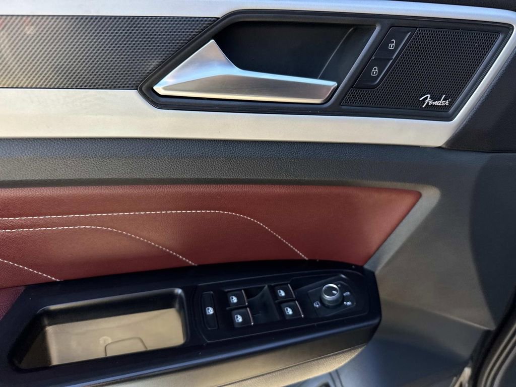 Used 2021 Volkswagen Atlas Cross Sport SEL Premium R-Line w/ Cross Sport MDO Package image 21