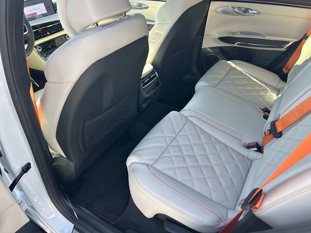 New 2026 Genesis GV70 3.5T Sport Prestige w/ G1 Accessory Package image 17