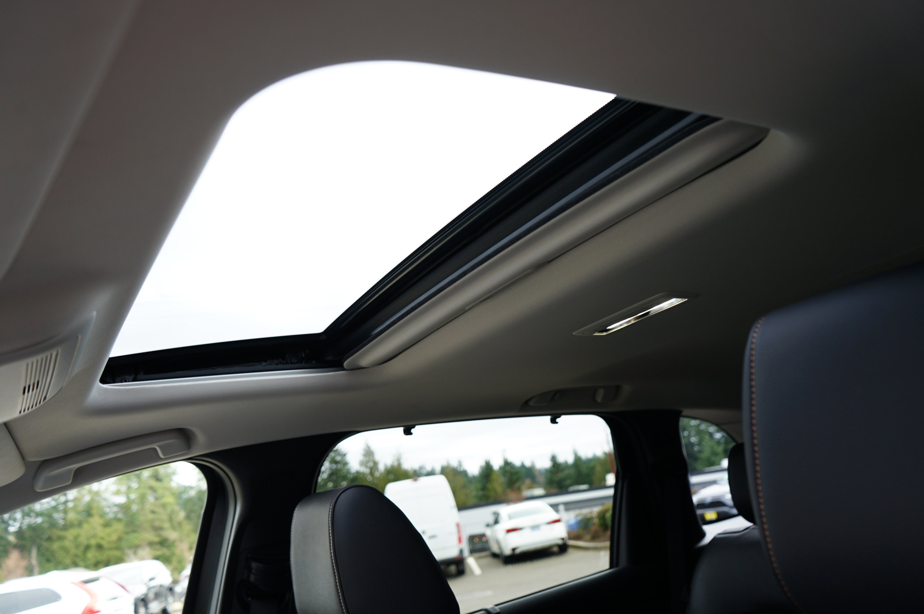 Used 2025 MAZDA CX-90 3.3 Turbo w/ Preferred Package image 16