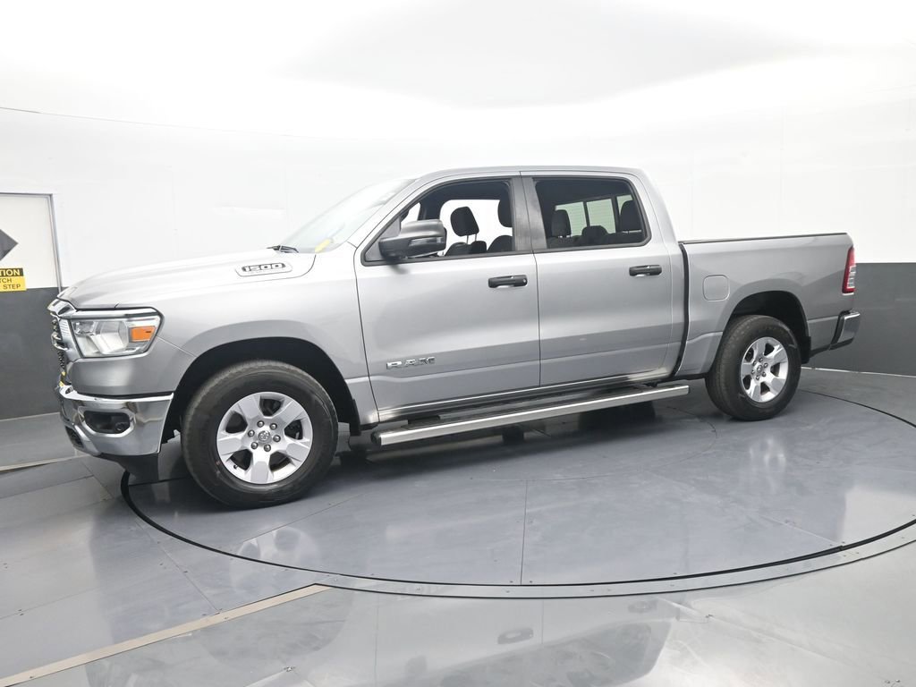 Used 2023 RAM 1500 Big Horn AWD/4WD image 2