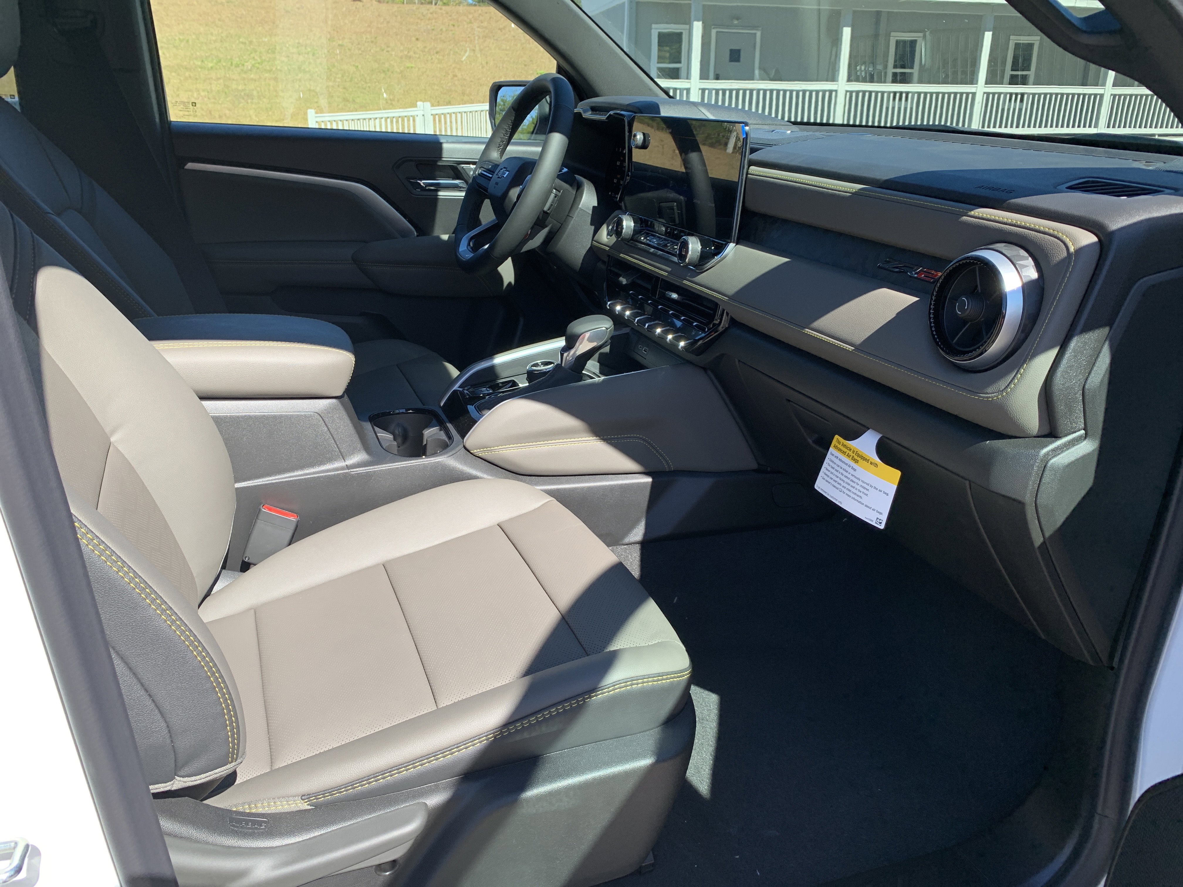 New 2026 Chevrolet Colorado ZR2 w/ Technology Package image 23