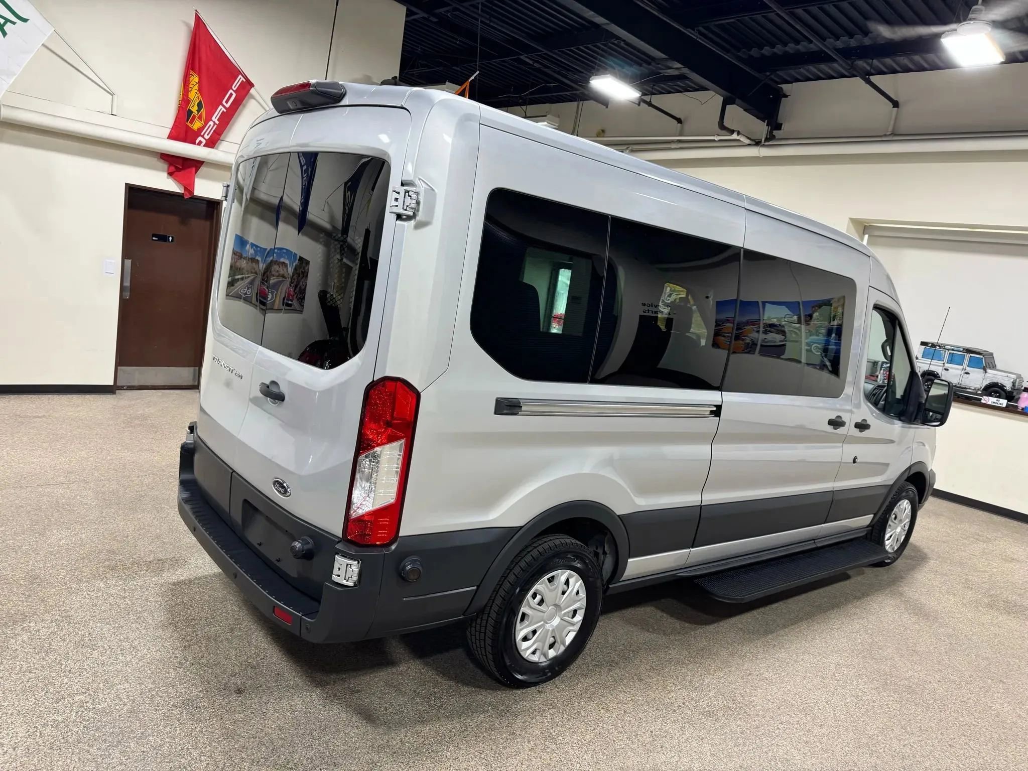 Used 2015 Ford Transit 250 148 Medium Roof RWD image 16