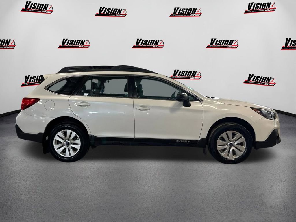 Used 2019 Subaru Outback 2.5i image 4