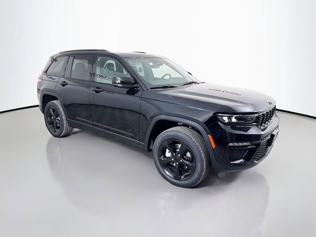 New 2025 Jeep Grand Cherokee Limited w/ Black Appearance Package image 1