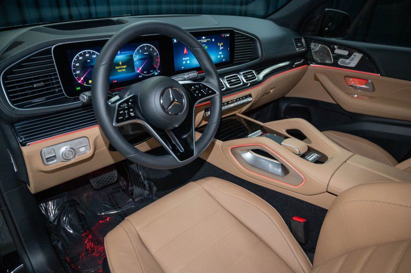 New 2026 Mercedes-Benz GLE 580 4MATIC image 16