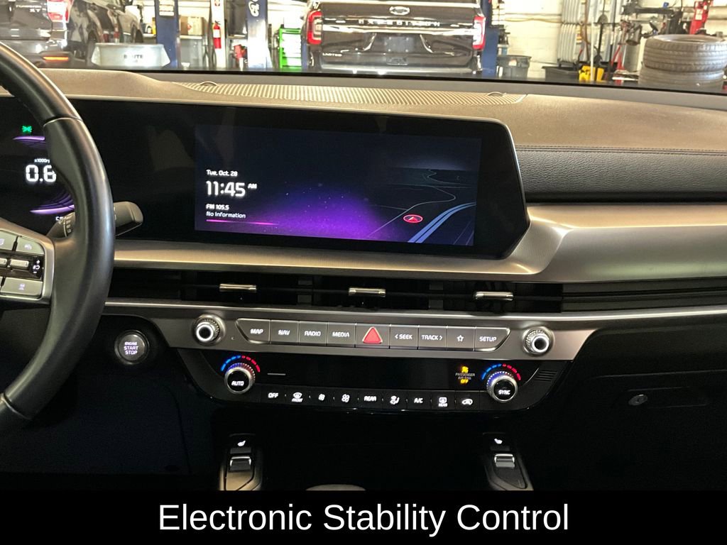 Used 2024 Kia Telluride S w/ S Sunroof Package image 9