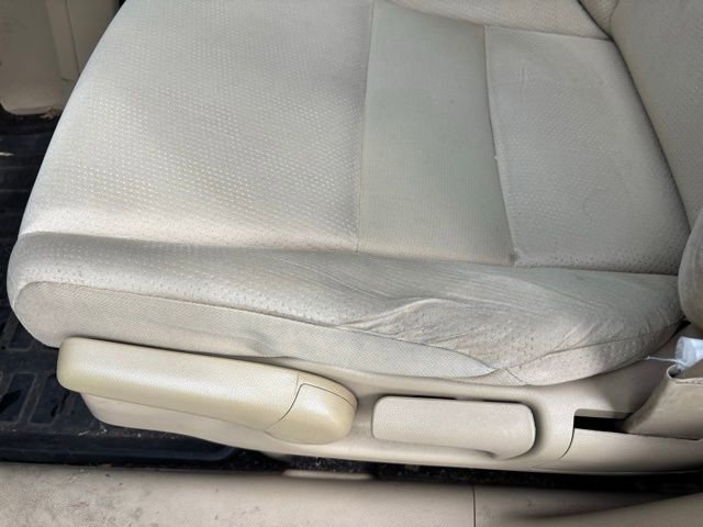 Used 2011 Honda CR-V EX image 6