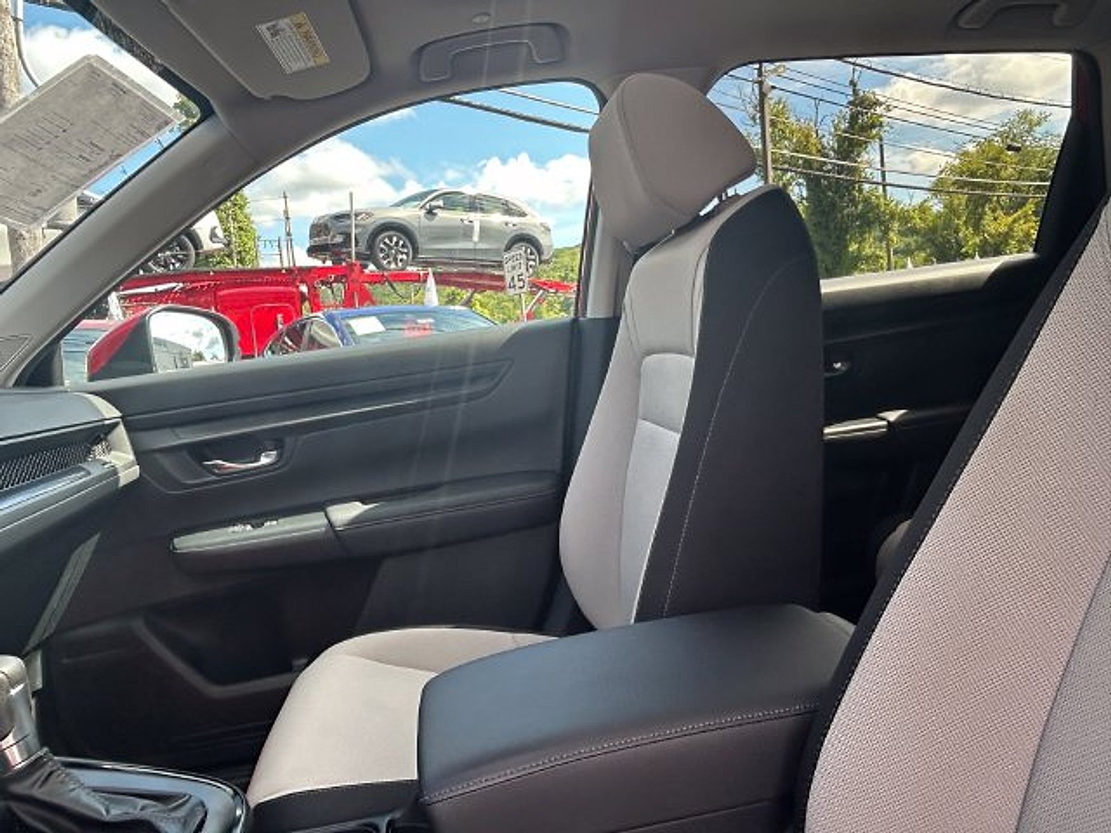 Used 2024 Honda CR-V EX image 27