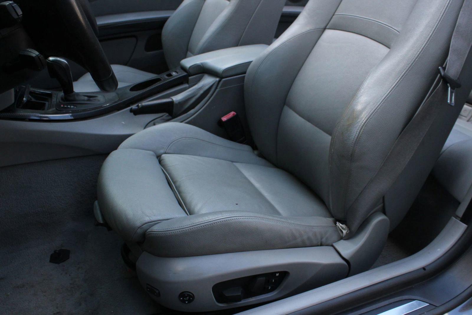 Used 2007 BMW 328i Convertible RWD image 17