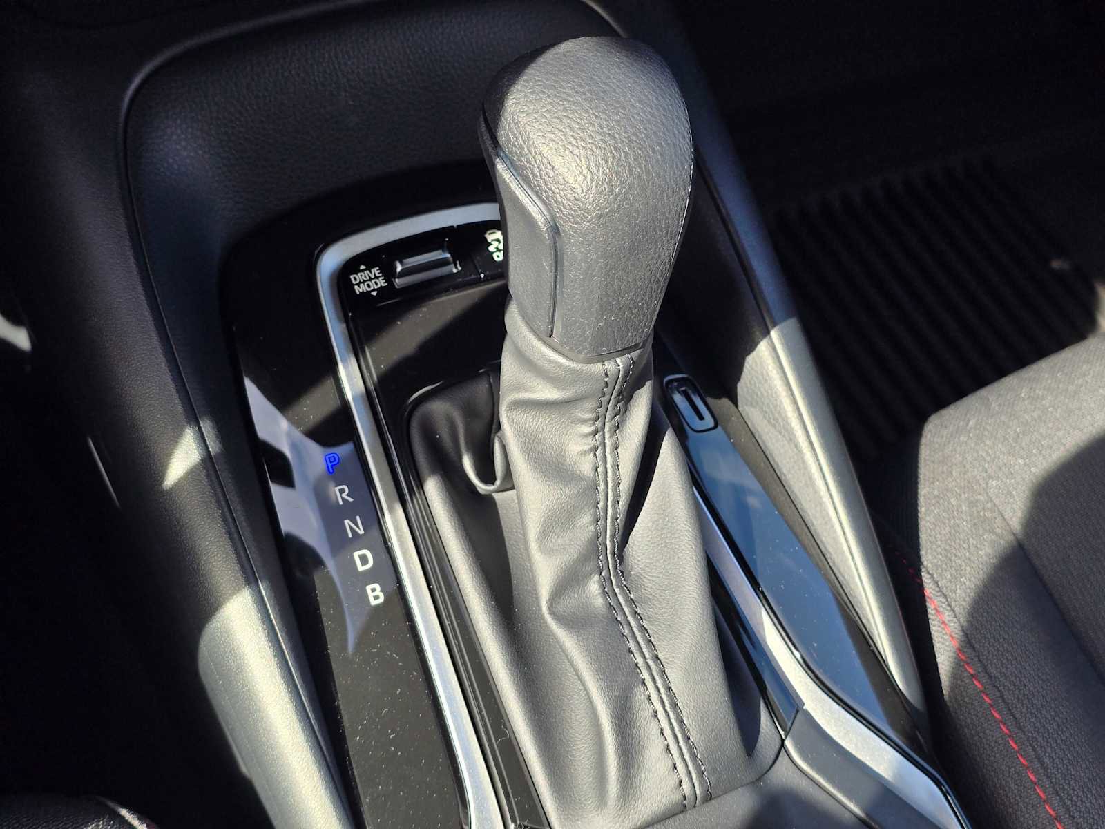 Certified 2026 Toyota Corolla SE w/ SE Package image 24