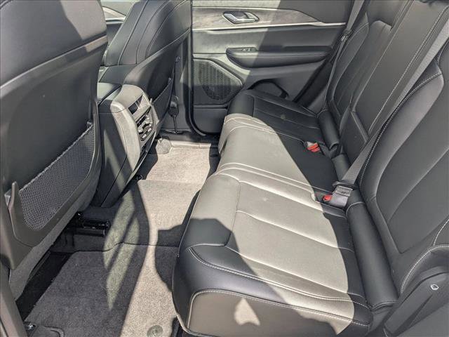 Used 2025 Jeep Grand Cherokee Limited w/ Trailer Tow Package image 20