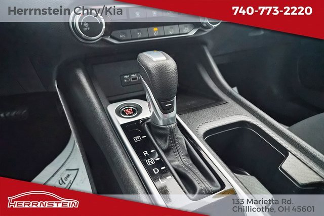 Used 2023 Nissan Sentra SV image 11