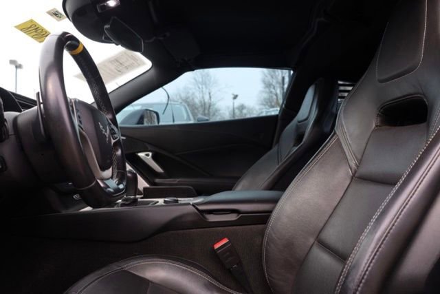 Used 2017 Chevrolet Corvette Stingray Coupe w/ Carbon Flash Badge Package image 15