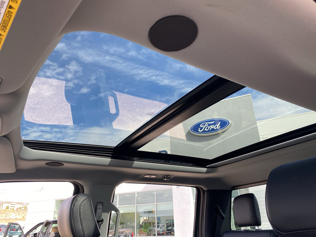New 2026 Ford F250 4x4 Crew Cab Super Duty image 14