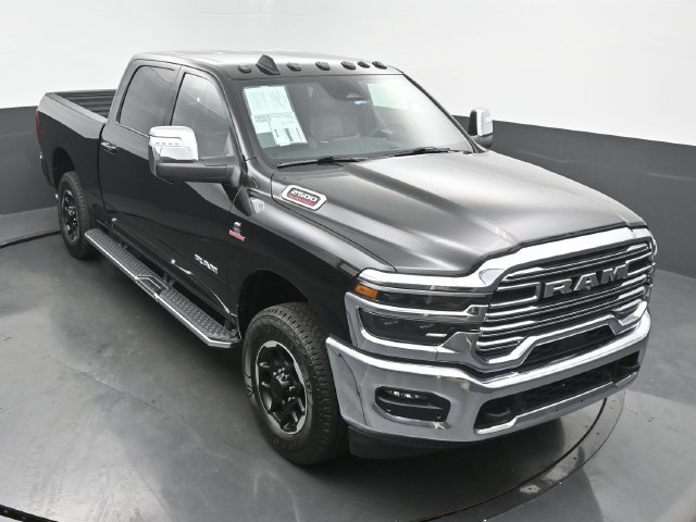 Used 2025 RAM 2500 Laramie AWD/4WD image 63