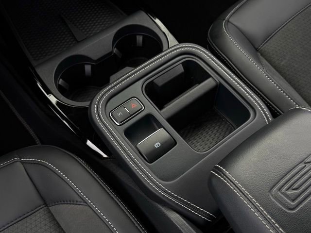 Used 2025 Ford Mustang Mach-E GT AWD/4WD image 35