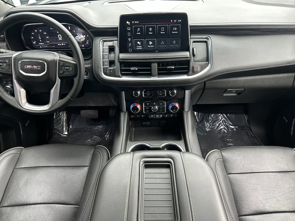 Used 2024 GMC Yukon SLT image 12