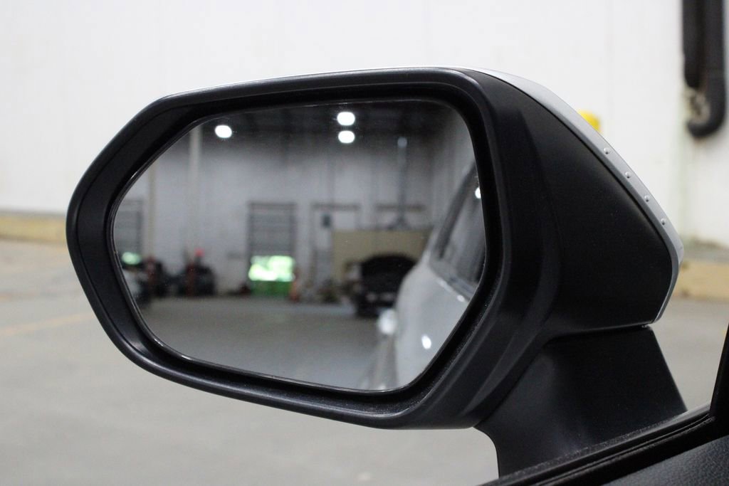 Used 2021 Toyota Corolla SE image 36