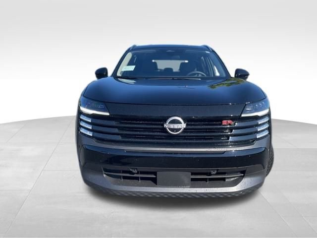 New 2025 Nissan Kicks SR image 3