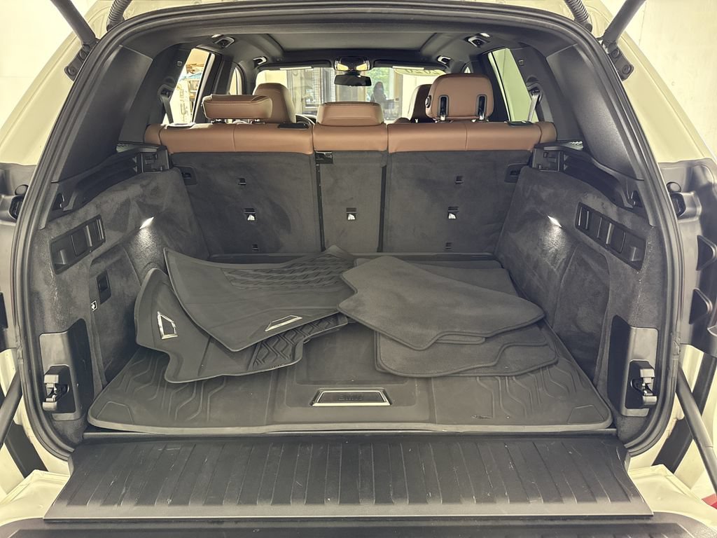 Used 2020 BMW X5 sDrive40i w/ Premium Package RWD image 28
