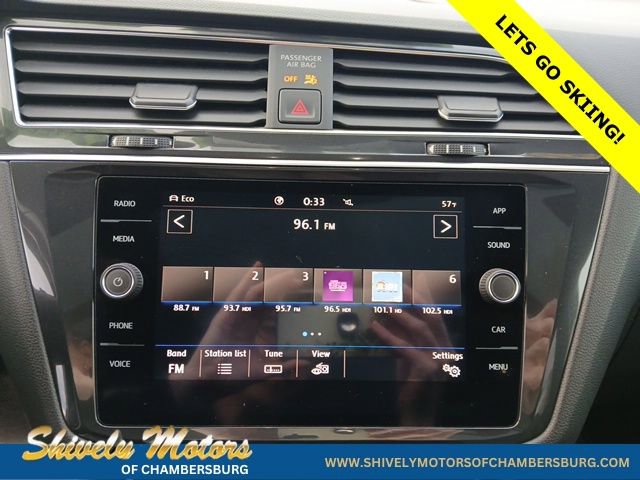 Used 2020 Volkswagen Tiguan SE R-Line w/ 3rd Row Seat Package image 24