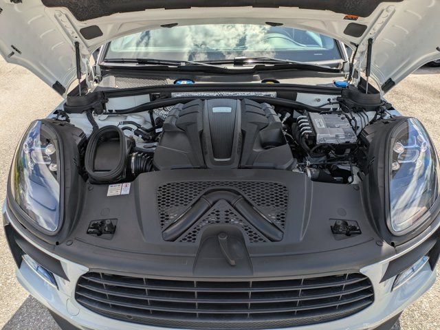 Used 2020 Porsche Macan S AWD/4WD image 13