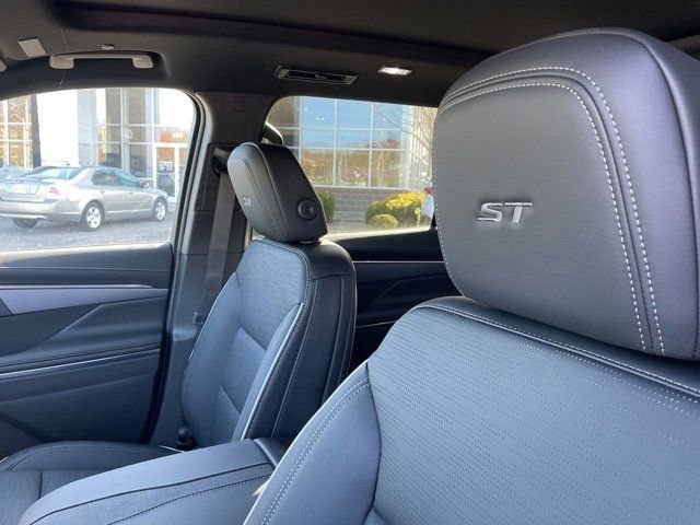 New 2026 Buick Enclave Sport Touring w/ Power Package image 14