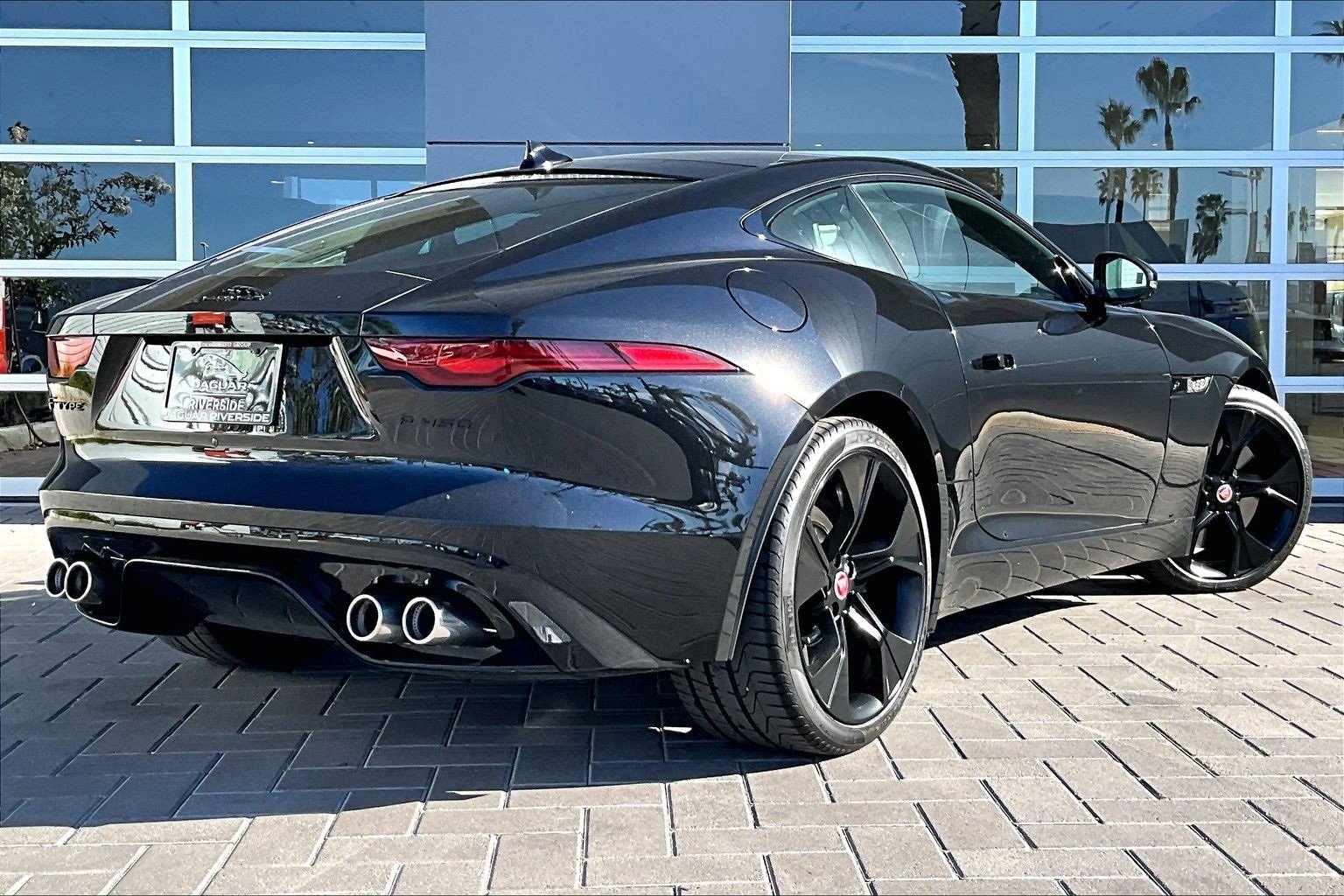 Used 2022 Jaguar F-TYPE Coupe image 13
