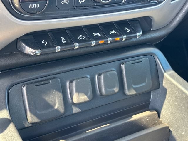 Used 2017 GMC Sierra 1500 SLT AWD/4WD image 31