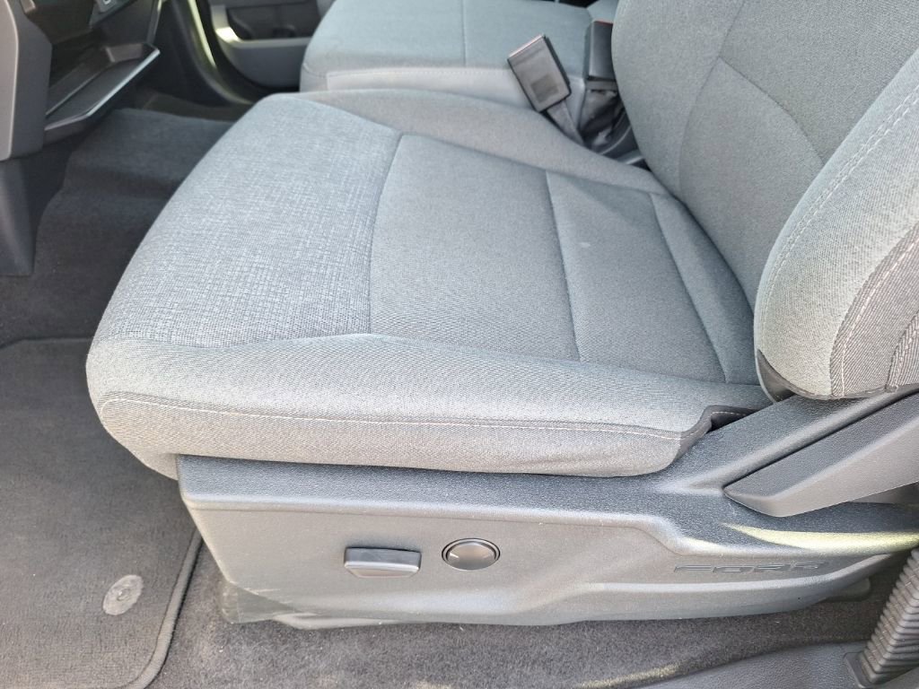 Used 2025 Ford F150 XLT w/ Equipment Group 301A Standard image 5